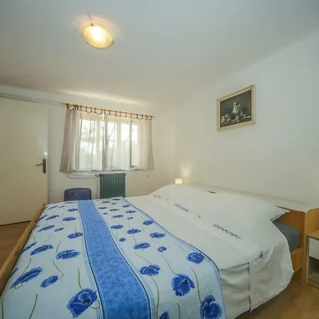 Ana Apartment